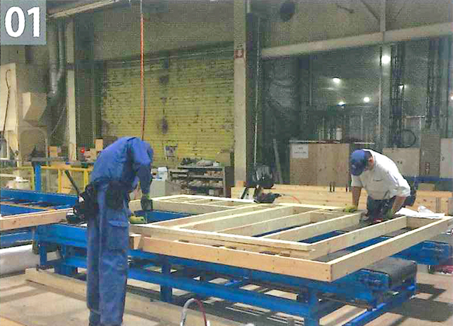 軸組・ 間柱組付け